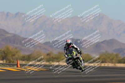 media/Nov-06-2022-SoCal Trackdays (Sun) [[208d2ccc26]]/Turn 14 (930am)/